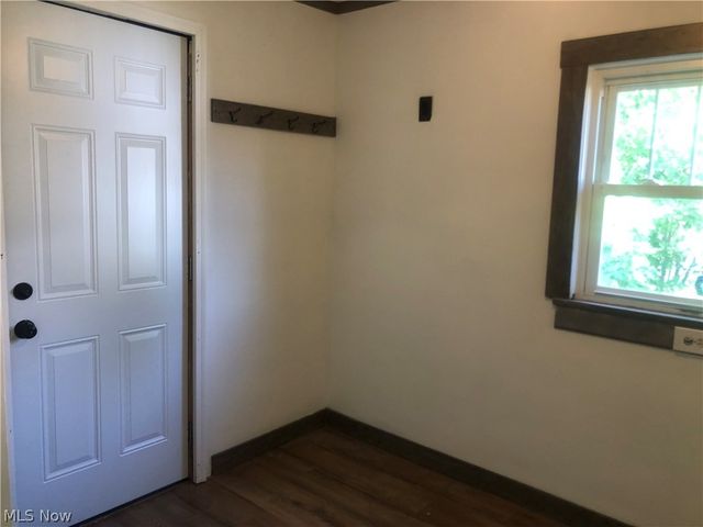 1209 Roslyn Avenue SW, Canton, OH 44710
