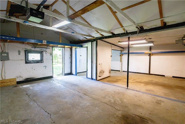 1209 Roslyn Avenue SW, Canton, OH 44710