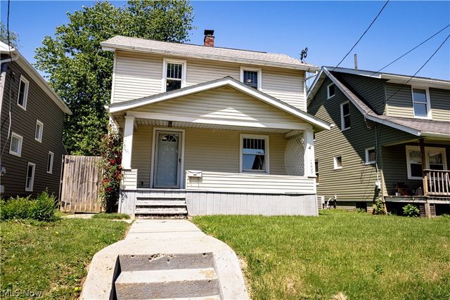 1209 Roslyn Avenue SW, Canton, OH 44710