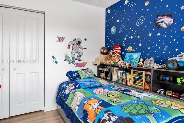 9730 Hammocks Blvd 201-28, Miami, FL 33196