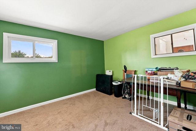 2710 WASHINGTON AVE, Claymont, DE 19703