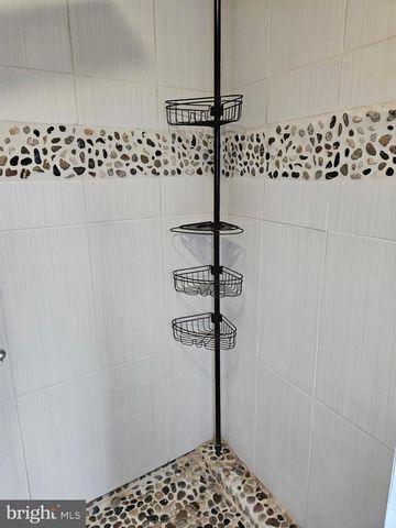 124 S KING ST, Annville, PA 17003