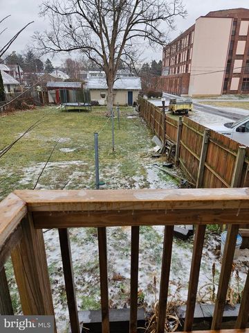 124 S KING ST, Annville, PA 17003