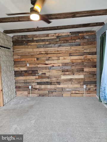 124 S KING ST, Annville, PA 17003