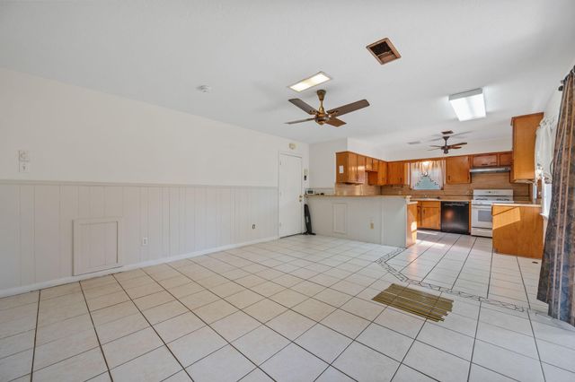 2303 Blueberry Lane, Pasadena, TX 77502