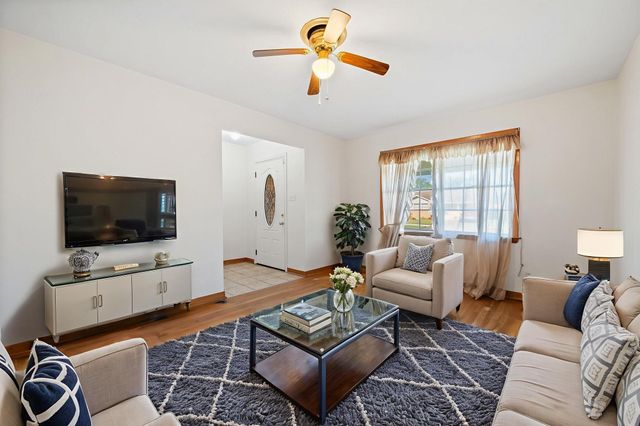 2303 Blueberry Lane, Pasadena, TX 77502