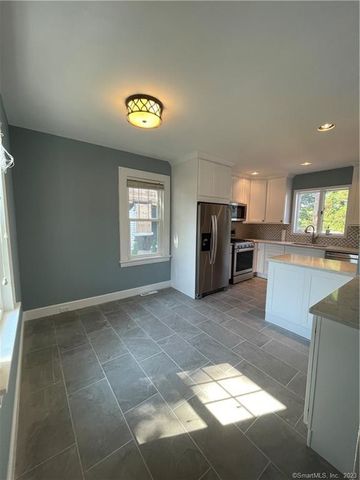 218 Ruane Street, Fairfield, CT 06824