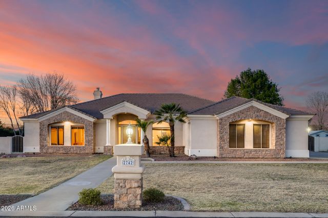 2742 E VILLA PARK Court, Gilbert, AZ 85298