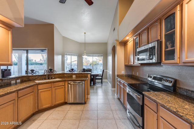 2742 E VILLA PARK Court, Gilbert, AZ 85298