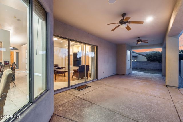 2742 E VILLA PARK Court, Gilbert, AZ 85298