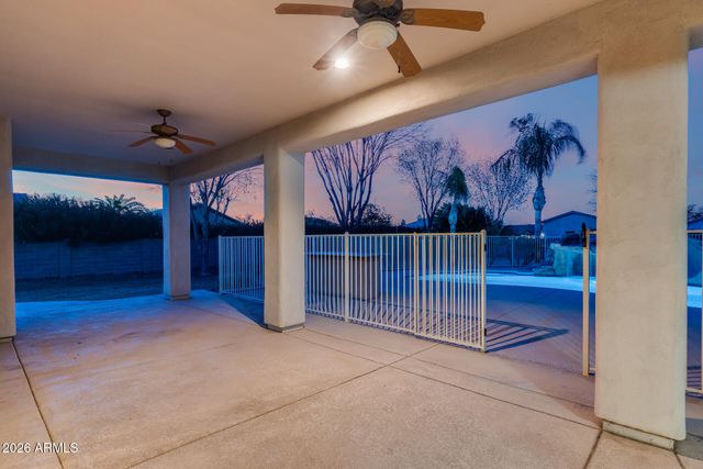 2742 E VILLA PARK Court, Gilbert, AZ 85298