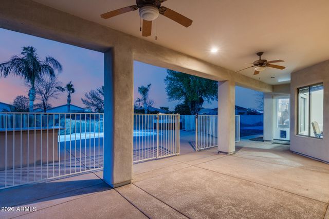 2742 E VILLA PARK Court, Gilbert, AZ 85298