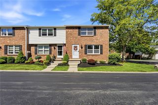 330 Wimbledon Court, West Seneca, NY 14224