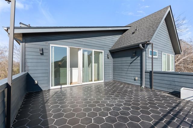 5604 Samuel Huston Ave 2, Austin, TX 78721