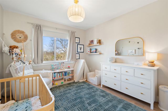 5604 Samuel Huston Ave 2, Austin, TX 78721