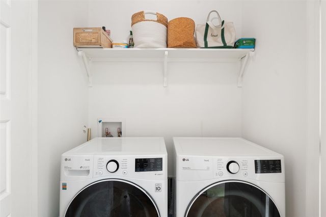 5604 Samuel Huston Ave 2, Austin, TX 78721