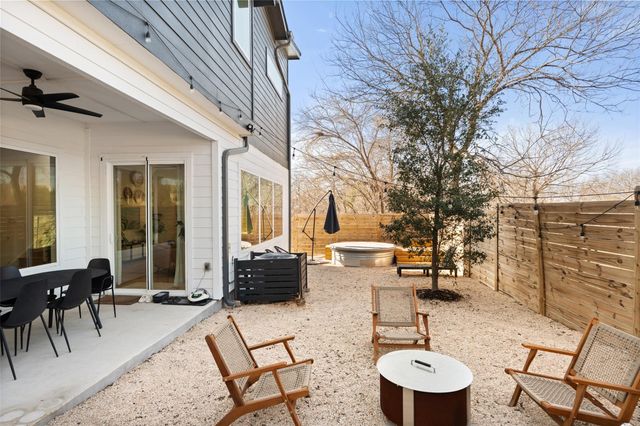 5604 Samuel Huston Ave 2, Austin, TX 78721