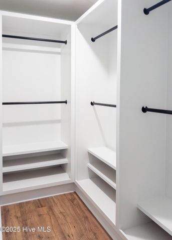 1214 N Caswell Avenue, Southport, NC 28461