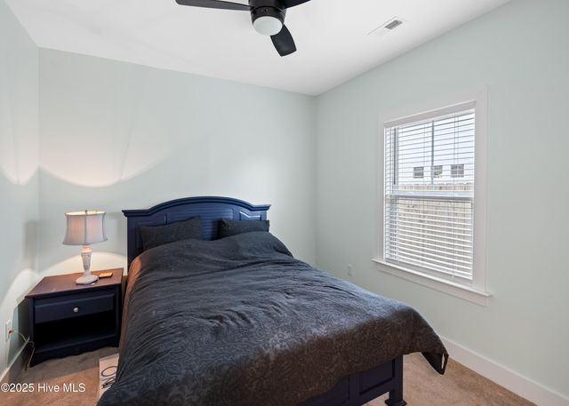 1214 N Caswell Avenue, Southport, NC 28461