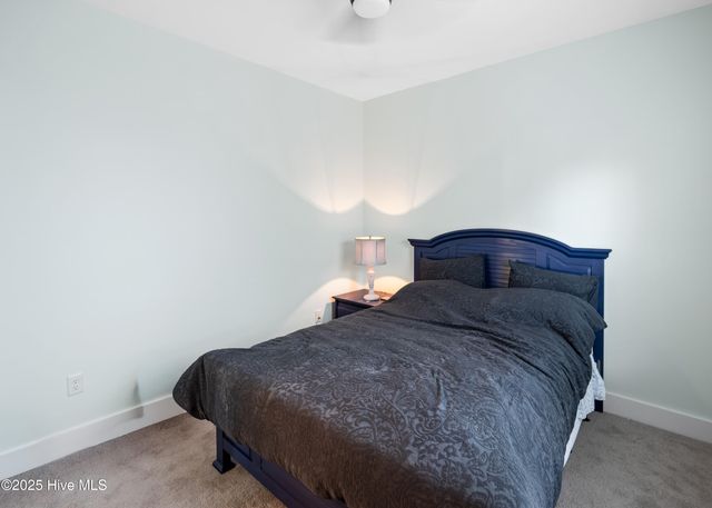 1214 N Caswell Avenue, Southport, NC 28461