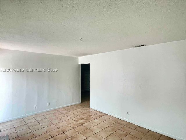 2721 S Avenue S C2, Riviera Beach, FL 33404