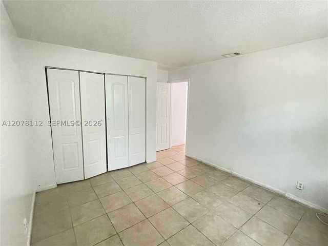 2721 S Avenue S C2, Riviera Beach, FL 33404