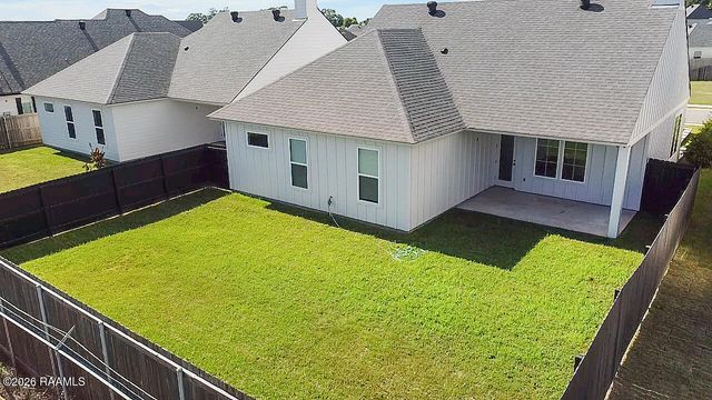 207 Queenstown Avenue, Youngsville, LA 70592