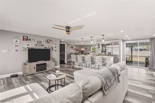 1401 Sheehan BLVD, Port Charlotte, FL 33952