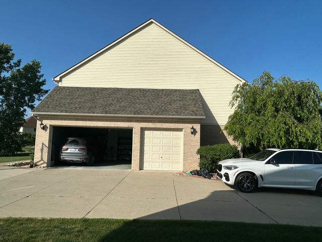 49182 Woodson Way, Canton, MI 48187