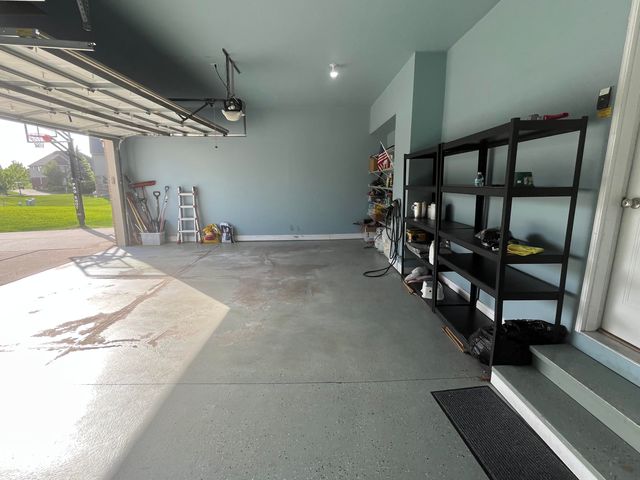 49182 Woodson Way, Canton, MI 48187