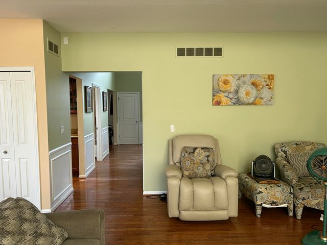49182 Woodson Way, Canton, MI 48187