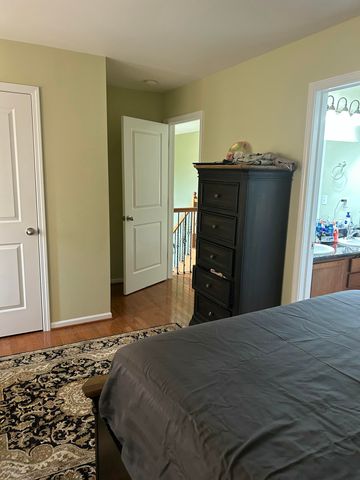 49182 Woodson Way, Canton, MI 48187