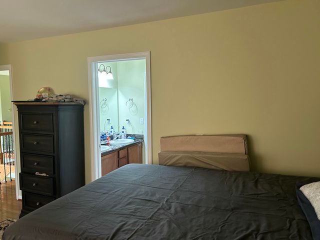 49182 Woodson Way, Canton, MI 48187