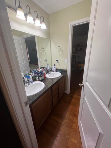49182 Woodson Way, Canton, MI 48187