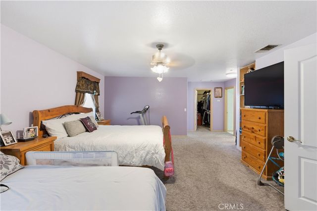 10707 Mines Ranch Rd, Victorville, CA 92392