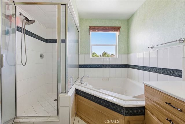 10707 Mines Ranch Rd, Victorville, CA 92392