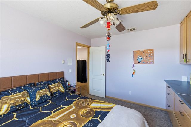 10707 Mines Ranch Rd, Victorville, CA 92392