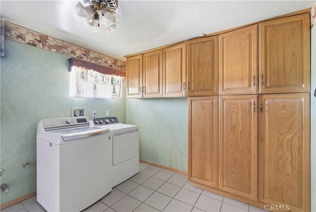 10707 Mines Ranch Rd, Victorville, CA 92392