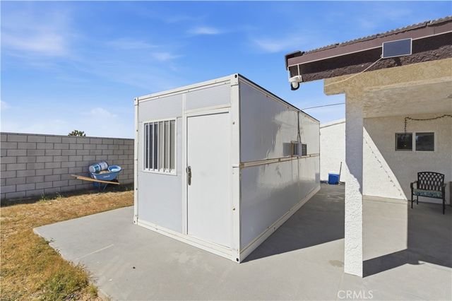 10707 Mines Ranch Rd, Victorville, CA 92392