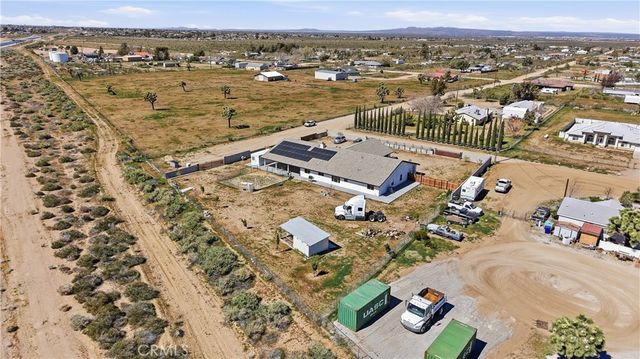 10707 Mines Ranch Rd, Victorville, CA 92392