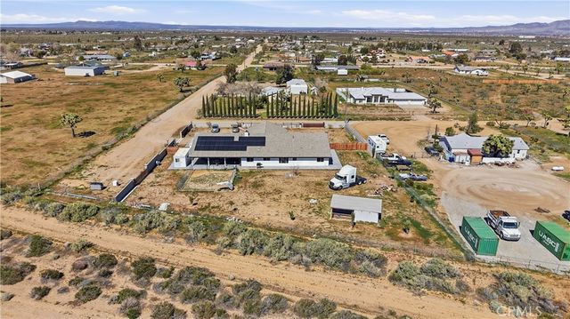 10707 Mines Ranch Rd, Victorville, CA 92392