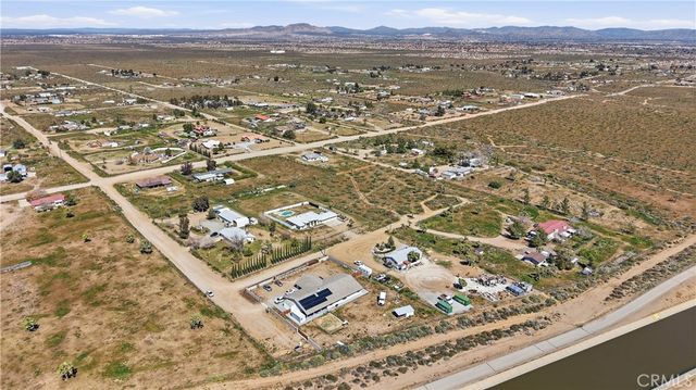 10707 Mines Ranch Rd, Victorville, CA 92392