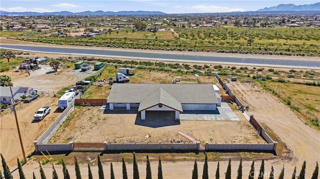 10707 Mines Ranch Rd, Victorville, CA 92392