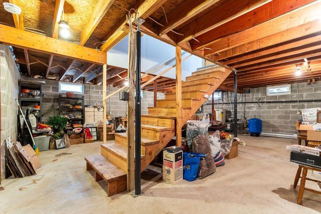 W6471 HIDDEN SPRINGS DRIVE, Neshkoro, WI 54960