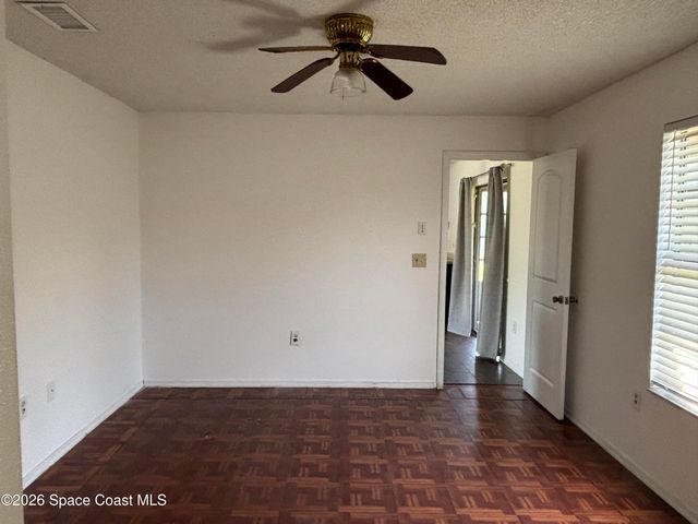 272 NW High Road NW, Palm Bay, FL 32907