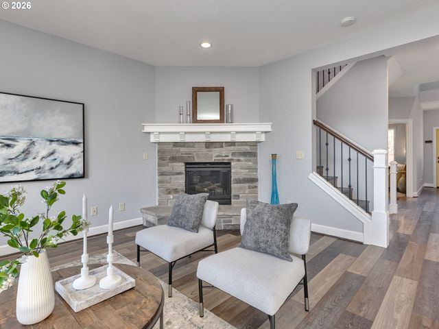 2805 YORK St, West Linn, OR 97068