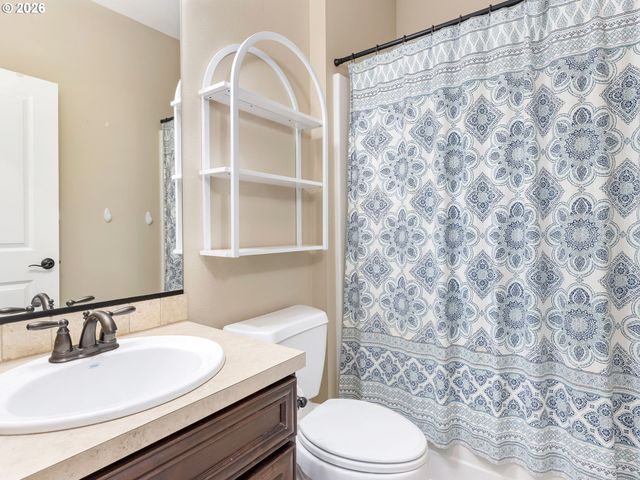 2805 YORK St, West Linn, OR 97068