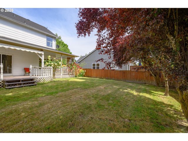 721 S PARK St, Carlton, OR 97111