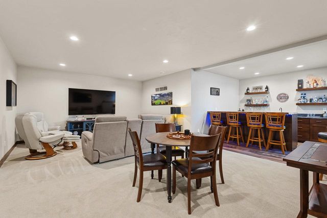 2742 CASTAWAY COURT, Green Bay, WI 54311