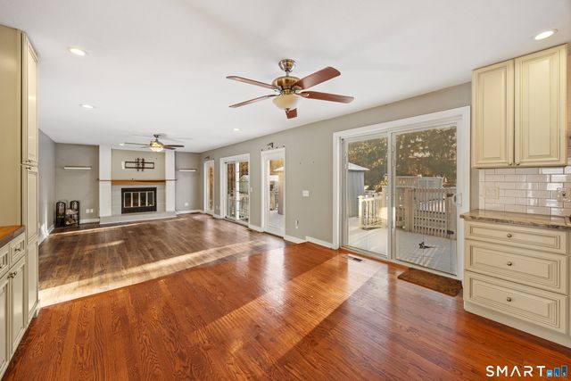 21 Derek Lane, Windsor, CT 06095